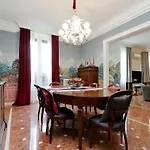 Elegant 270 Mq In Coppede- *